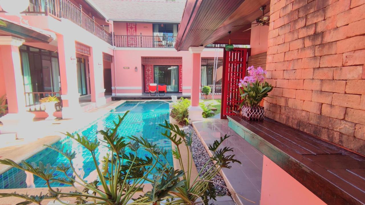 พระตำหนักวิลล่า 10 ห้องนอน พร้อมสระว่ายน้ำส่วนตัว Pattaya Exteriör bild